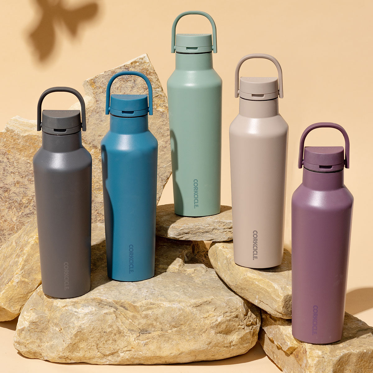 sierra-sport-canteen-j6 0a8ecc24b1e8--25-1-Sierra-Catalog-LAB001-1x1.jpg