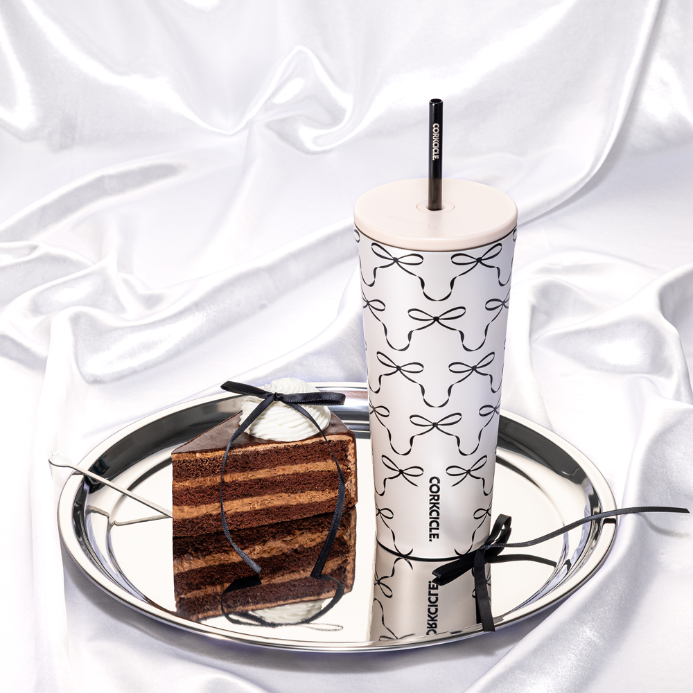 cold-cup-w8 2a98a7269432--2224PBBC-lifestyle.png