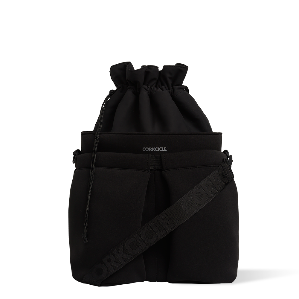 beverage-bucket-bag-f1 BucketBag_Black_PDP1.png
